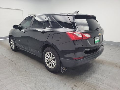 Used 2020 Chevrolet Equinox LS w/ LS Convenience Package FWD image 5