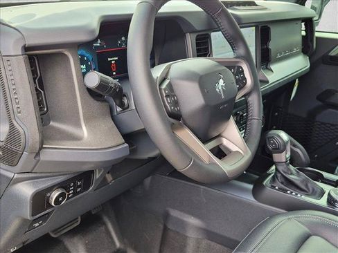 New 2026 Ford Bronco Big Bend w/ Black Diamond Package AWD/4WD image 3