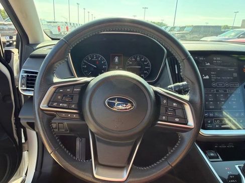 Used 2023 Subaru Outback Onyx Edition AWD/4WD image 25