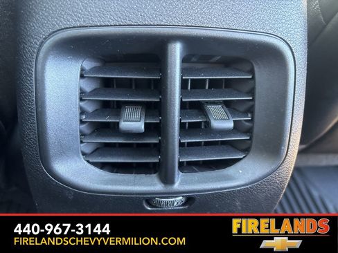 Used 2022 Jeep Cherokee Limited w/ Mopar Interior Package image 39