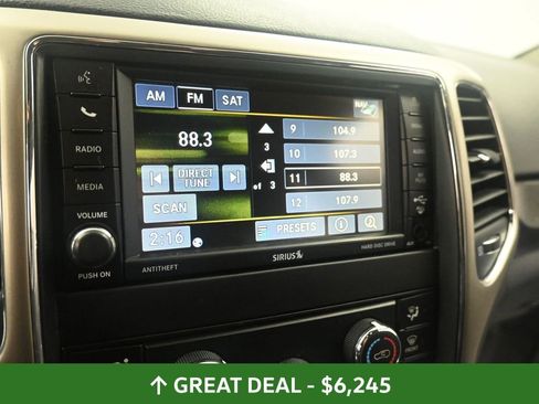 Used 2012 Jeep Grand Cherokee Laredo AWD/4WD image 36