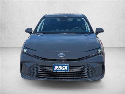 Used 2025 Toyota Camry LE FWD image 2