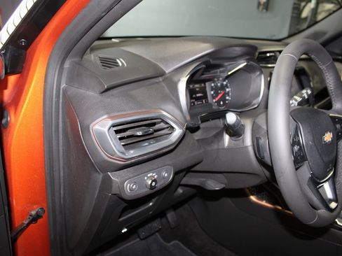 Used 2023 Chevrolet TrailBlazer ACTIV w/ Convenience Package image 11