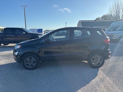 Used 2020 Ford EcoSport S image 8