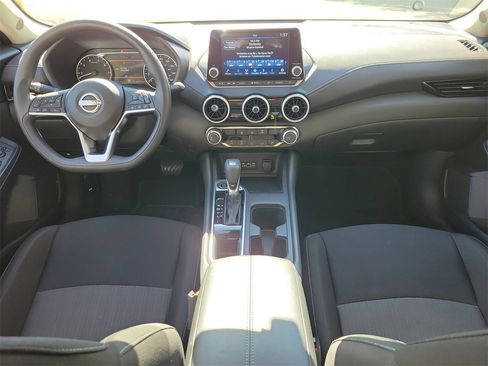 Used 2025 Nissan Sentra SV image 11