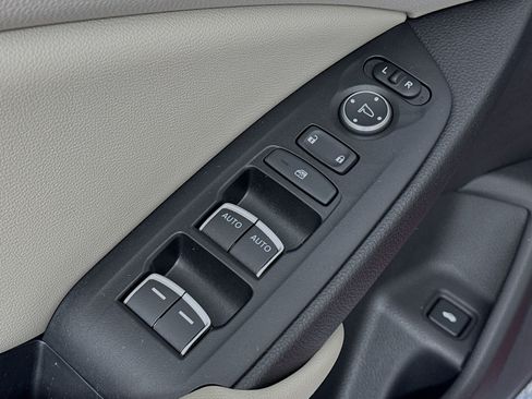 Certified 2022 Honda Accord EX-L image 17