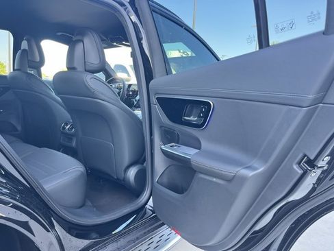 New 2026 Mercedes-Benz GLC 300 4MATIC image 19