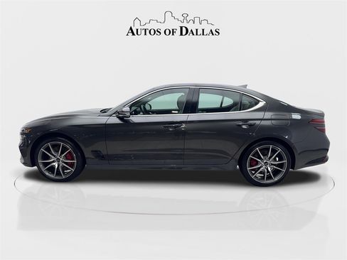 Used 2025 Genesis G70 2.5T image 5