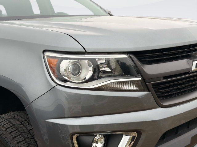 Used 2020 Chevrolet Colorado Z71 w/ Safety Package AWD/4WD image 4