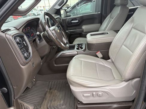 Used 2020 Chevrolet Silverado 1500 LTZ w/ LTZ Plus Package AWD/4WD image 4