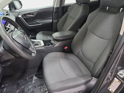Certified 2024 Toyota RAV4 XLE AWD/4WD image 11