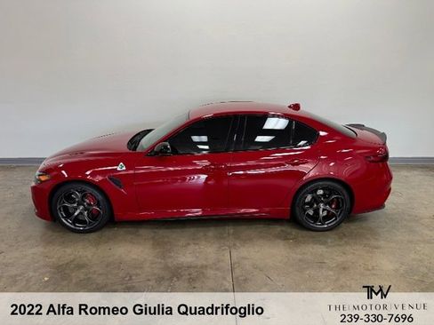 Used 2022 Alfa Romeo Giulia Quadrifoglio w/ Active Assist Plus Package RWD image 5