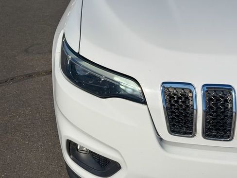 Used 2020 Jeep Cherokee Latitude Plus w/ Cold Weather Group image 5