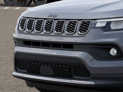 New 2026 Jeep Compass Latitude AWD/4WD image 7