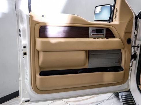 Used 2014 Ford F150 King Ranch w/ King Ranch Luxury Package AWD/4WD image 50