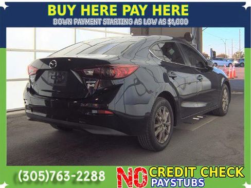 Used 2017 MAZDA MAZDA3 Sport w/ Preferred Equipment Package FWD image 3