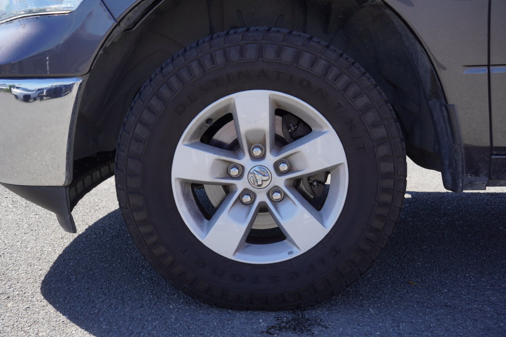 Certified 2023 RAM 1500 Classic SLT w/ Trailer & Traction Group AWD/4WD image 4