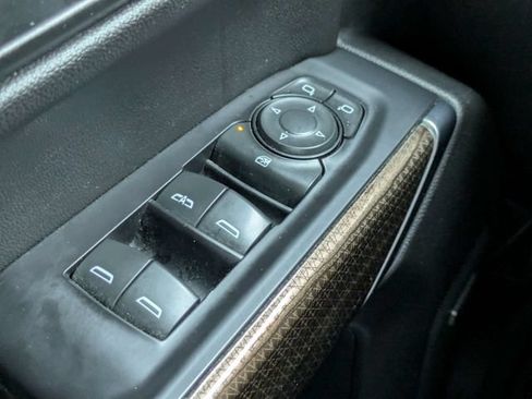 Used 2020 Chevrolet Silverado 1500 LT Trail Boss AWD/4WD image 23