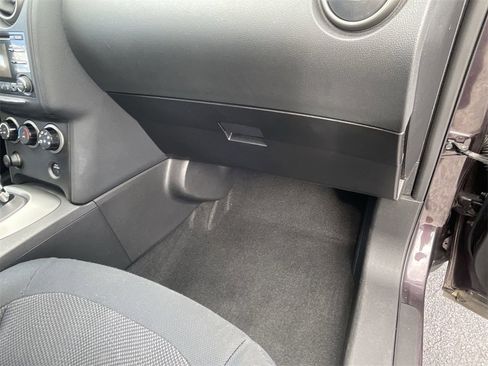 Used 2015 Nissan Rogue S w/ Convenience Package image 31