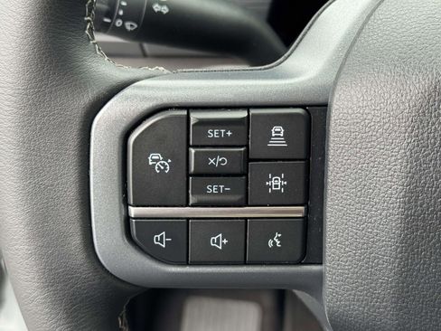 Used 2025 Ford F150 XLT w/ Equipment Group 302A MID image 19