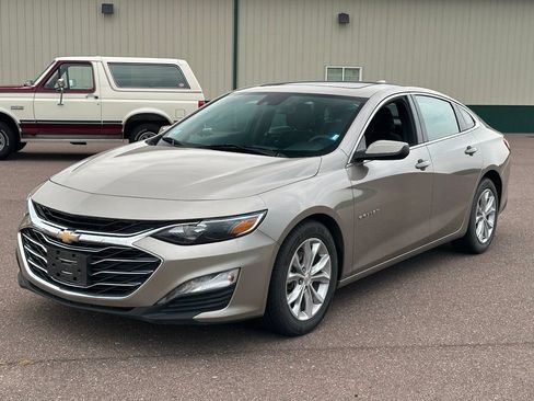 Used 2024 Chevrolet Malibu LT FWD image 4