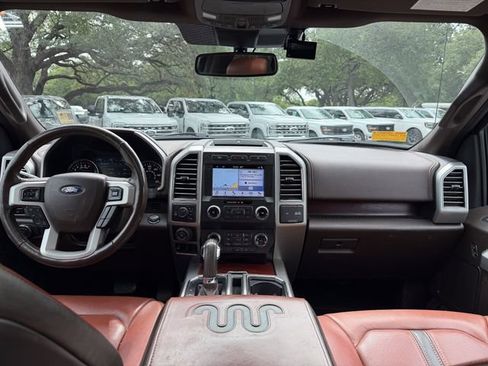Used 2019 Ford F150 King Ranch w/ Equipment Group 601A Luxury AWD/4WD image 17
