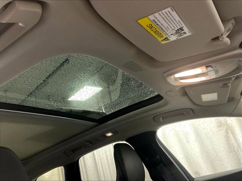 Used 2024 Volvo XC60 B5 Plus w/ Protection Package Premier image 22