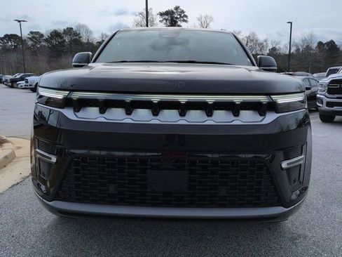 New 2026 Jeep Compass Latitude image 8