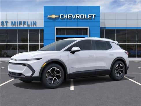 New 2026 Chevrolet Equinox EV LT AWD/4WD image 2