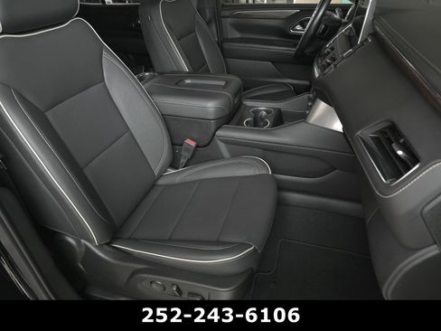 Used 2023 Chevrolet Tahoe Premier AWD/4WD image 46
