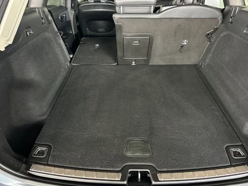 Certified 2023 Volvo XC60 B5 Plus AWD/4WD image 14