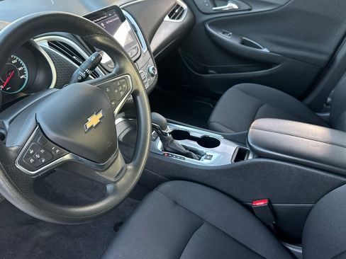 Used 2024 Chevrolet Malibu LT image 10