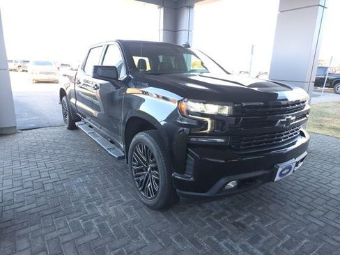 Used 2022 Chevrolet Silverado 1500 RST w/ LPO, Dark Essentials Package image 6