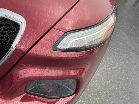 Used 2014 Jeep Cherokee Latitude w/ Comfort/Convenience Group image 10