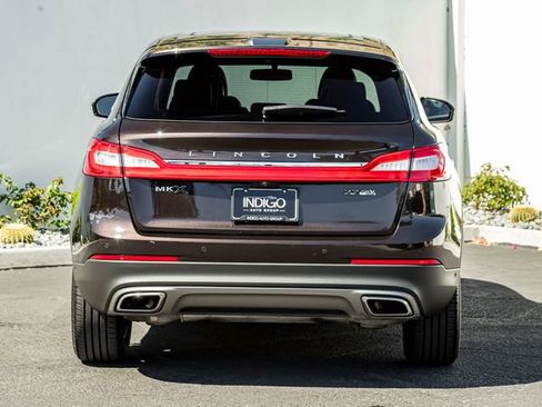 Used 2016 Lincoln MKX Black Label w/ Technology Package AWD/4WD image 8