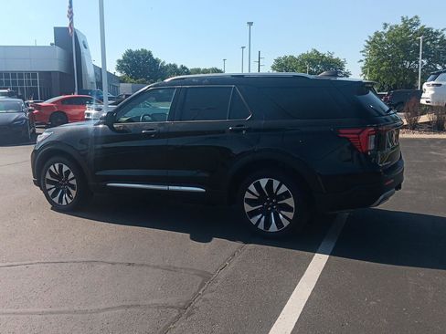 Used 2025 Ford Explorer Platinum w/ LUX Leather Package AWD/4WD image 8