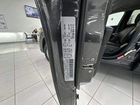 Used 2020 Jeep Cherokee Latitude Plus w/ Cold Weather Group image 35