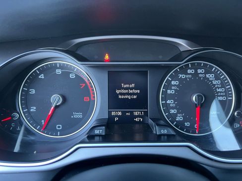 Used 2014 Audi A4 2.0T Premium w/ Audi MMI Navigation image 27