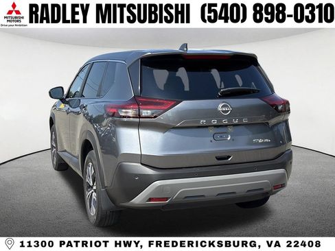 Used 2023 Nissan Rogue SV AWD/4WD image 17
