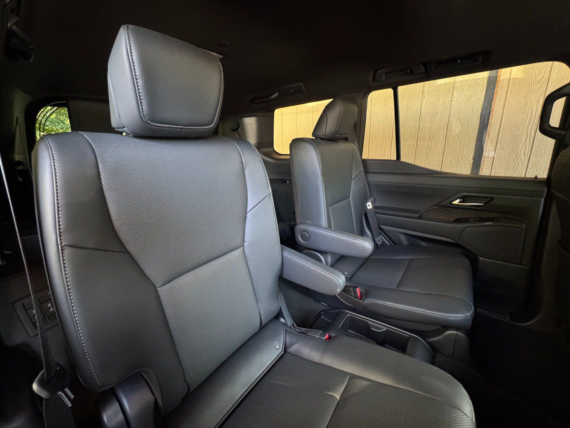 Used 2025 Lexus GX 550 w/ Cold Area Package AWD/4WD image 39