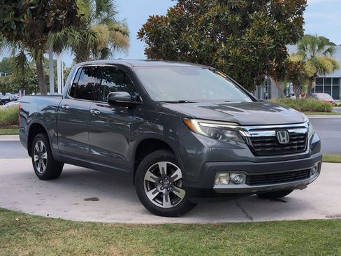 Used 2019 Honda Ridgeline RTL-E image 2