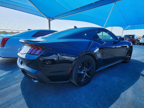 Used 2024 Ford Mustang Premium RWD image 4