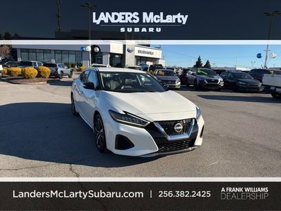 Used 2023 Nissan Maxima SV w/ Floor Mat Group