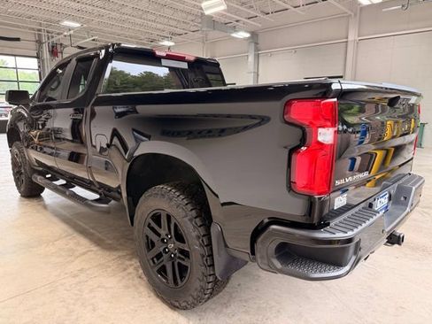 Used 2024 Chevrolet Silverado 1500 RST AWD/4WD image 6