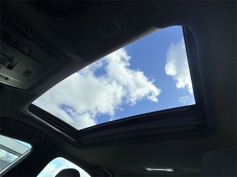 Used 2022 Lexus IS 350 F Sport w/ Memory Package image 21