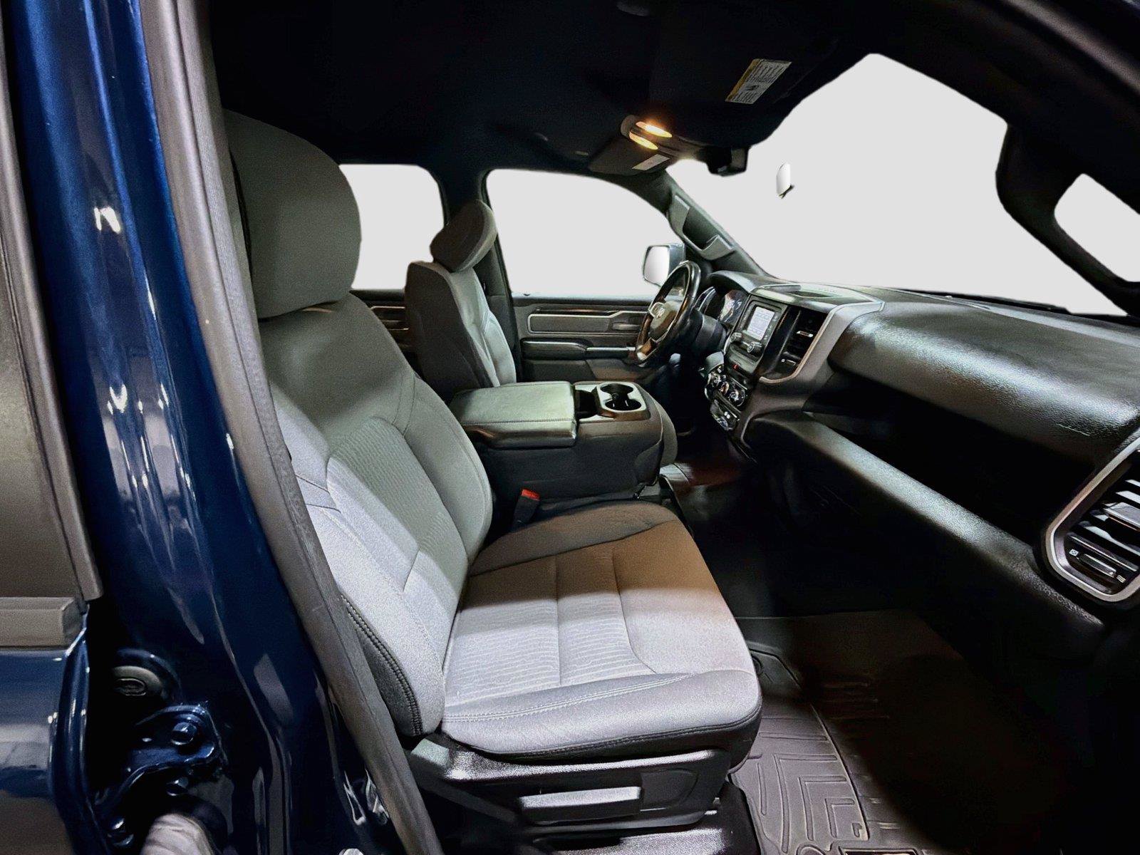 Used 2021 RAM 1500 Big Horn AWD/4WD image 24
