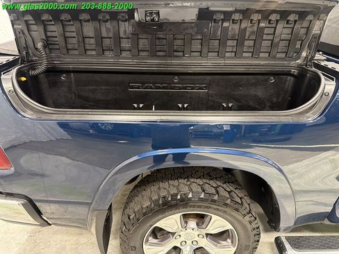 Used 2022 RAM 1500 Laramie AWD/4WD image 17