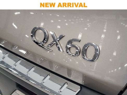 Used 2023 INFINITI QX60 Luxe w/ Cargo Package AWD/4WD image 8