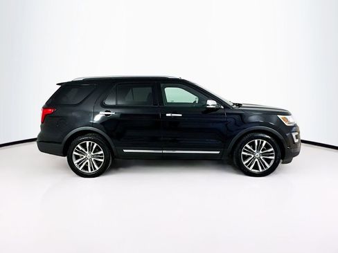Used 2017 Ford Explorer Platinum AWD/4WD image 8