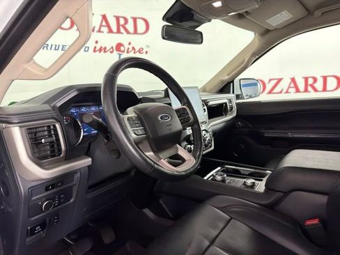 Used 2022 Ford Expedition Max XLT AWD/4WD image 12